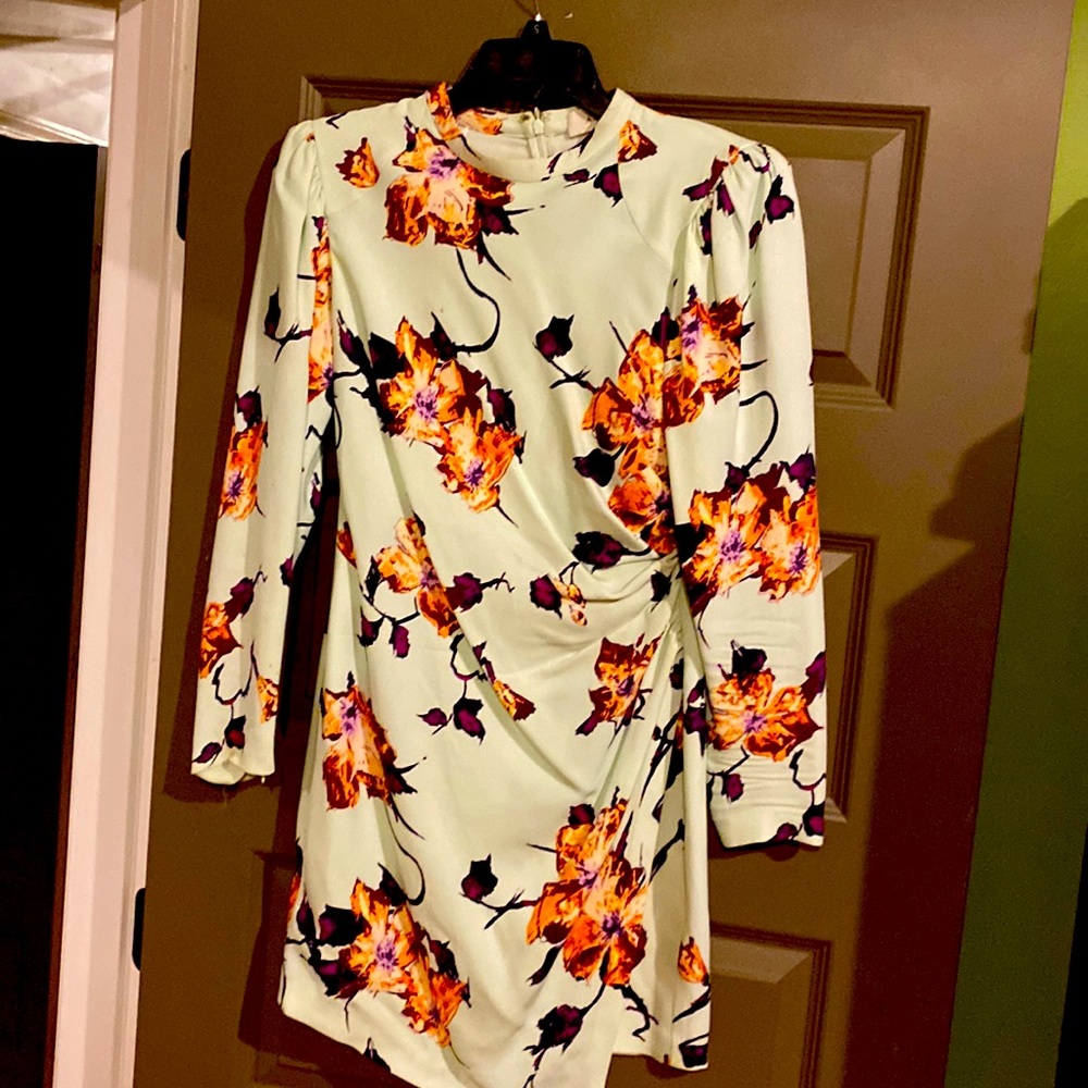 Beautiful multicolored ALC dress only worn once elevated shoulders